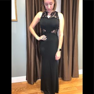 Black prom dress
